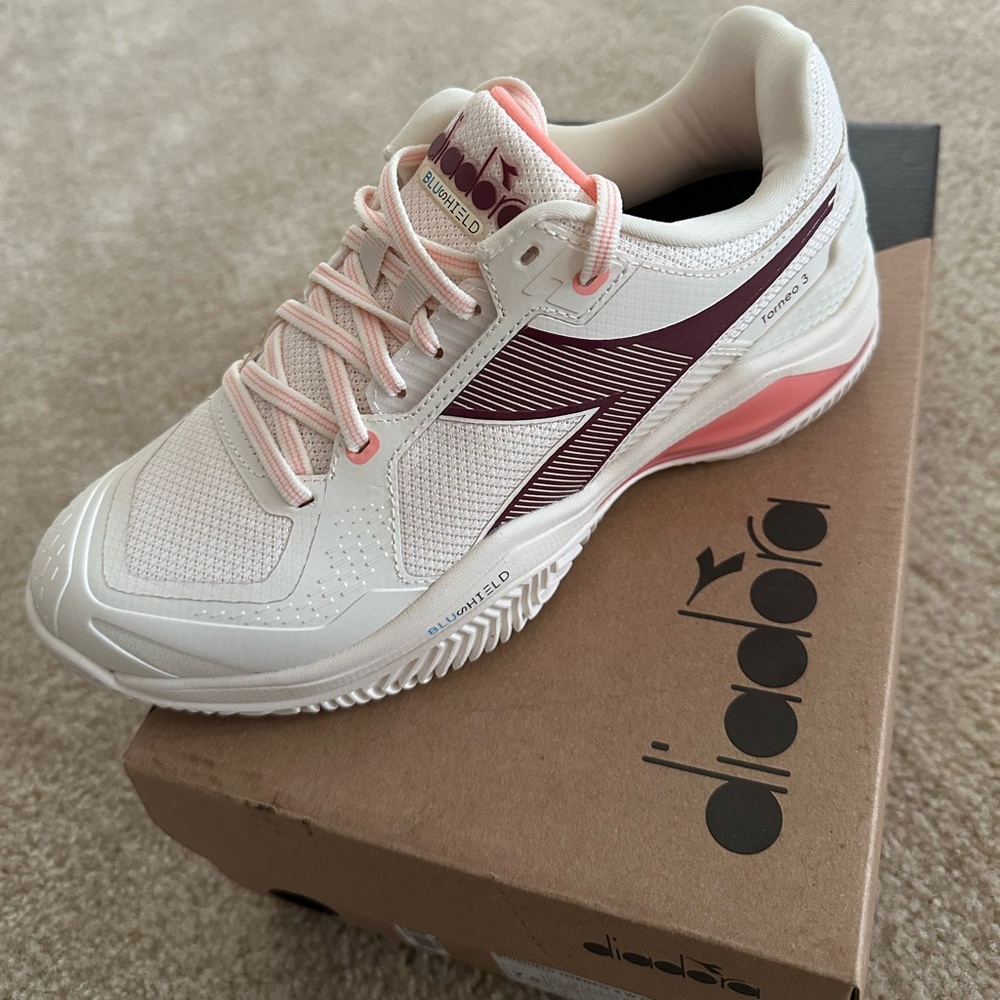 Diadora Blushield Torneo 3 AG Womens Clay Tennis Shoe size 7.5 new never worn - Picture 8 of 13